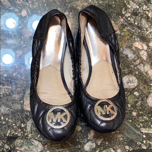 Michael Kors black ballet flats - Picture 1 of 2